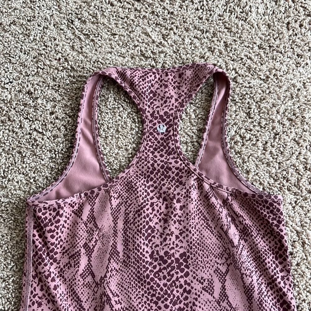 Lululemon Snakeskin Racerback Tank Small - Picture 5 of 8